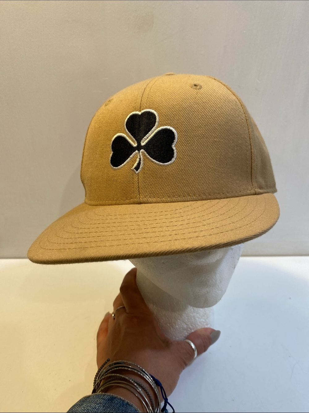 Lids Tan Baseball Cap with Black Clover Patch Sz 7